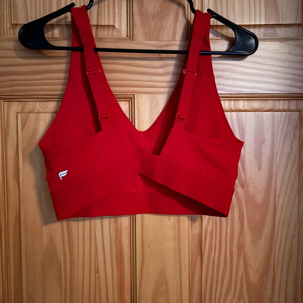 Fabletics All Day Every Day Sports Bra Haute Red No Tag Medium - Picture 5 of 6